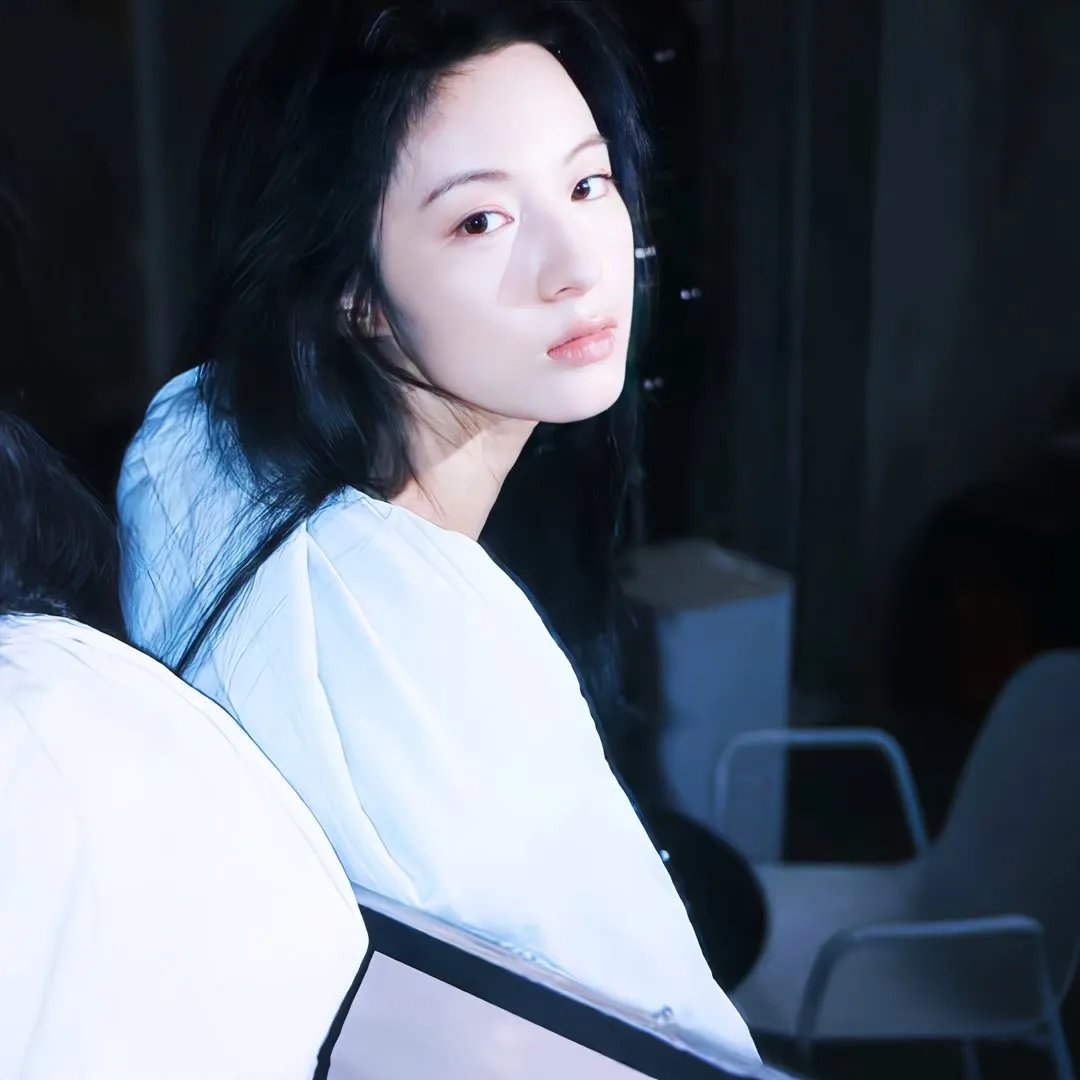 盲舂舂风暴